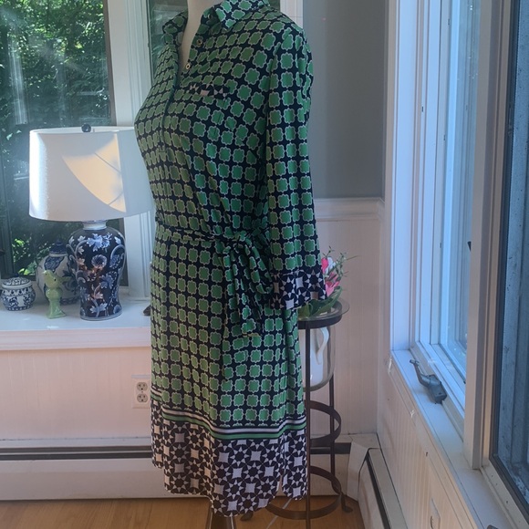 Donna Morgan Dress NWOT Super pretty beautiful pattern in Green/black/white SZ 8 - Picture 5 of 5